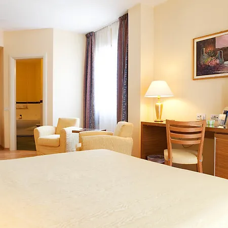 Hotel Repubblica Marinara 4*